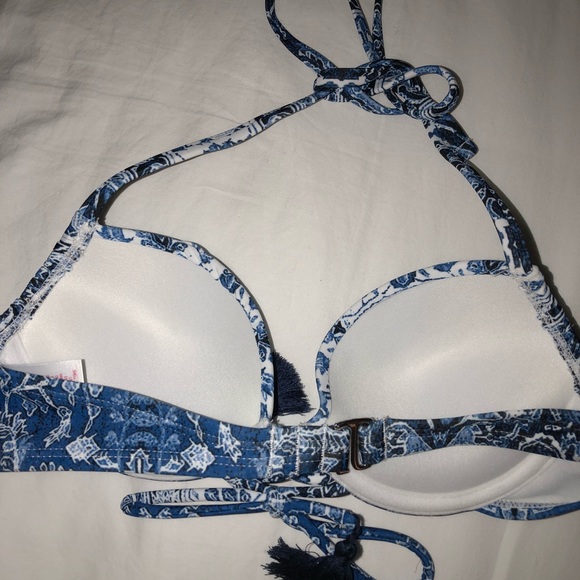 Push-Up Bikini Top - Picture 2 of 3